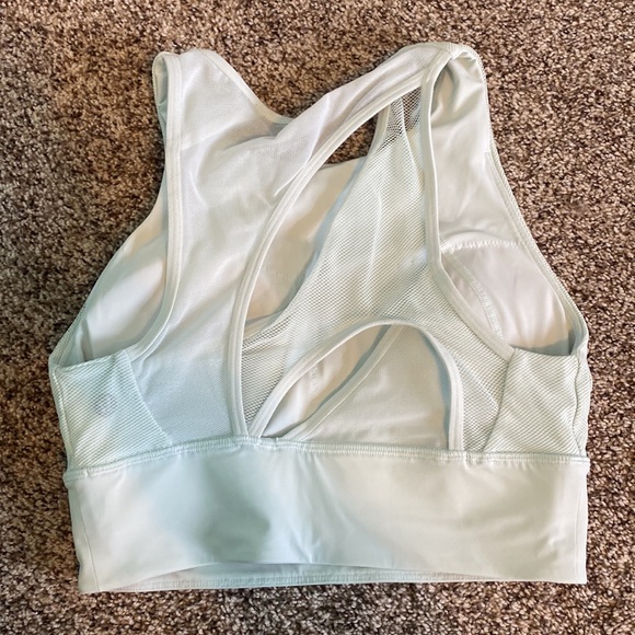 Lululemon longline sports bra! - Picture 2 of 3